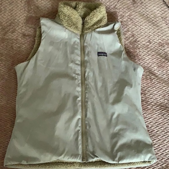 Reversible Patagonia Vest - Picture 3 of 8